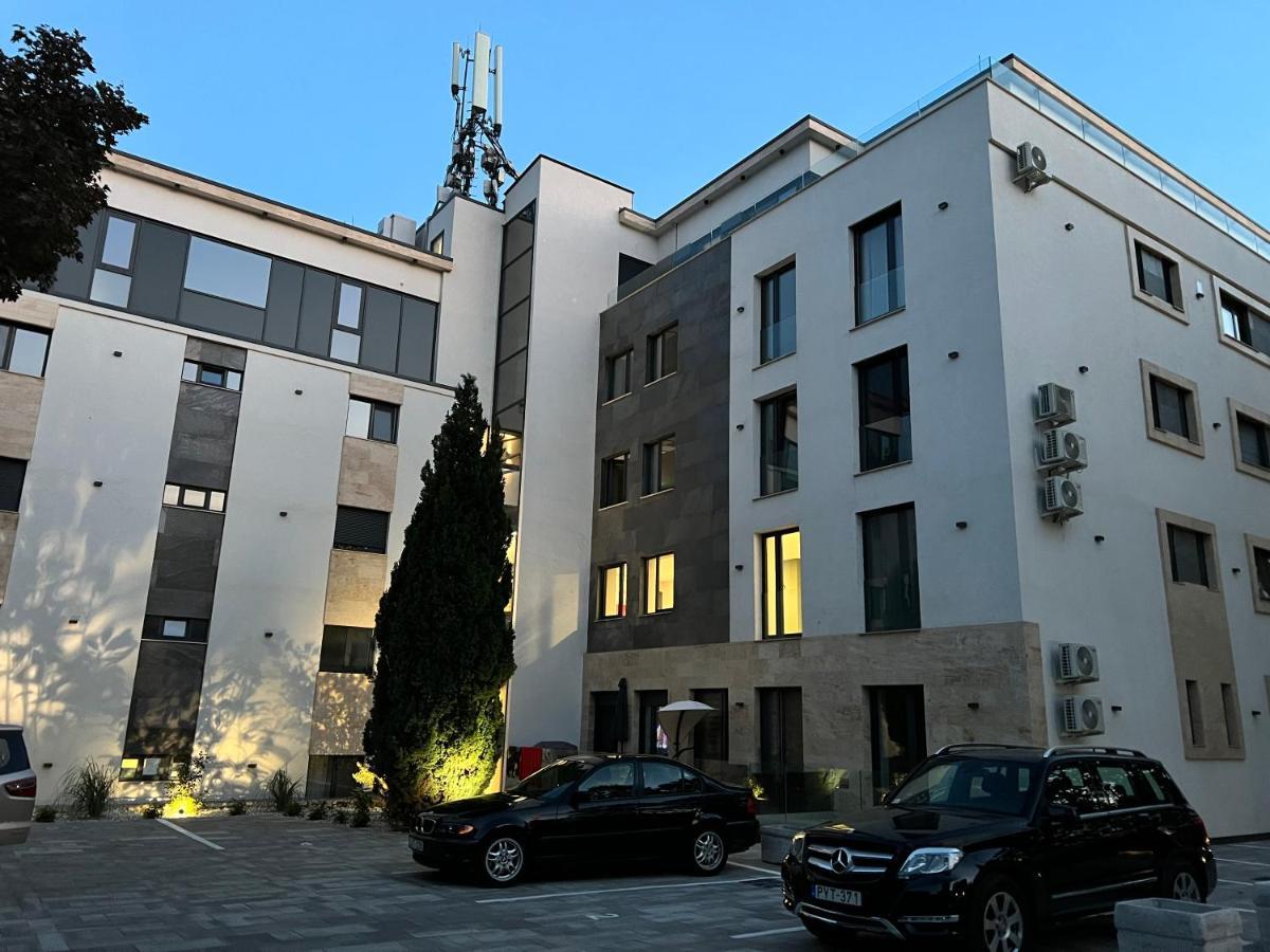 Club Panorama Lake View Apartment Alsóörs Exterior foto